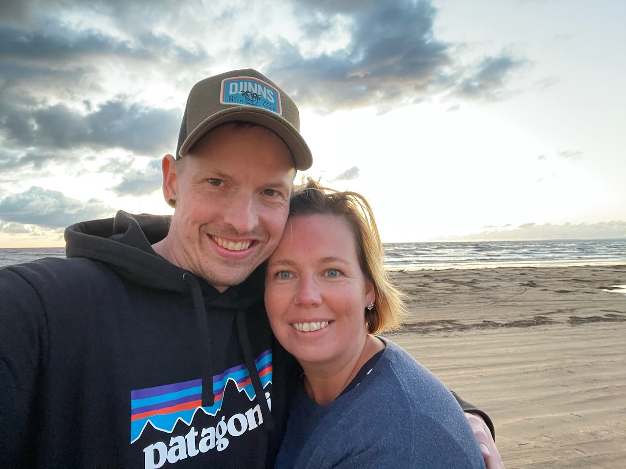 Dani and Janno on a beach on the Swedish west coast